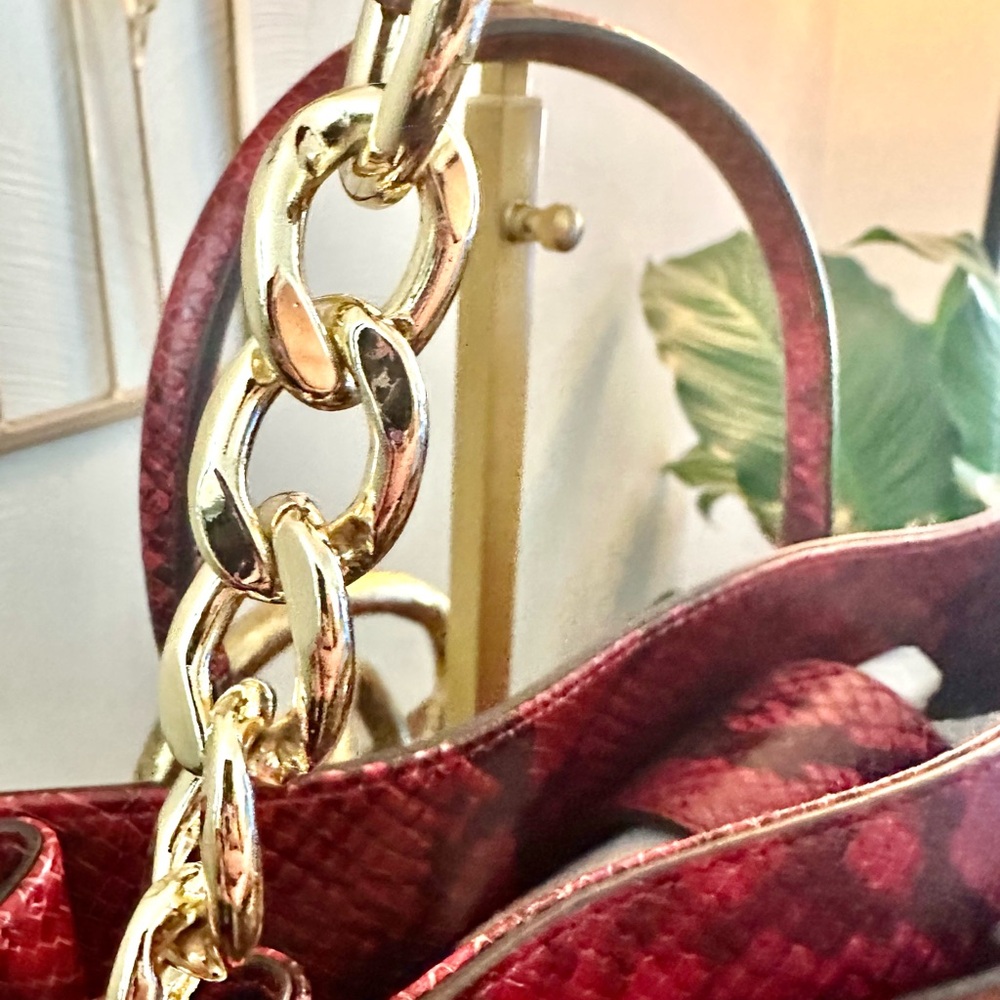 Michael Kors Hamilton Red Snake Print Embossed Handbag Iconic MK‎ Gold Hardware - Picture 13 of 16
